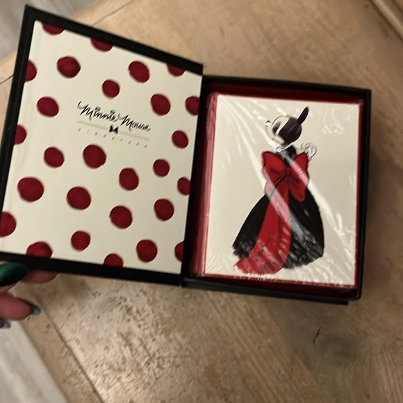 Disney Minnie Mouse Note Cards NWT 25 Blank Cards Box Decorative Envelopes - Picture 2 of 7